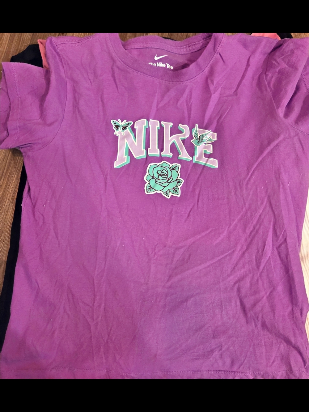 Girls NIKE T shirts